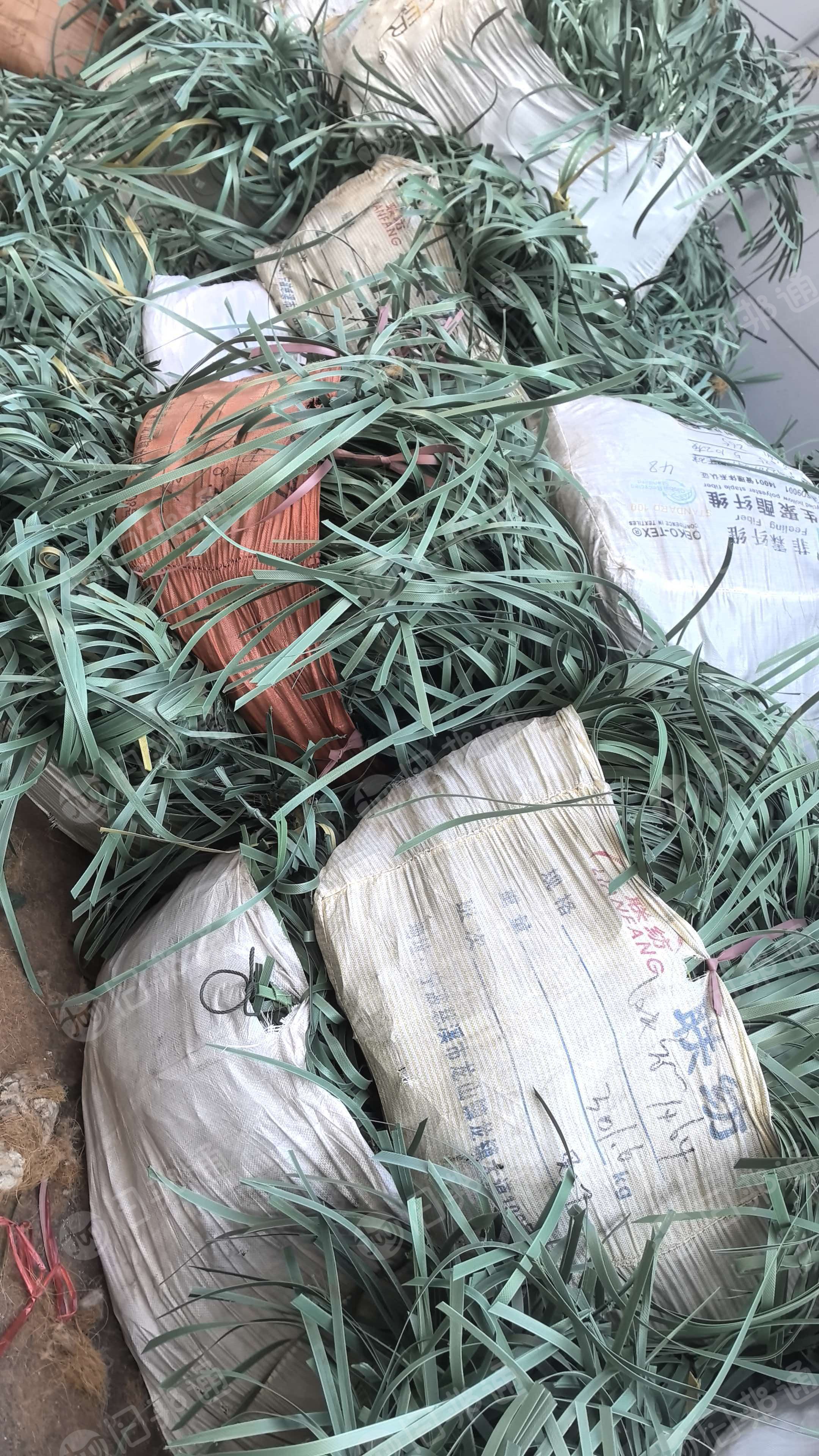 出售杂色PP打包带废料，全漂的，无铁扣，每个月两车