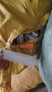 长期出售没用过的输液管，注射液，现货5-6吨