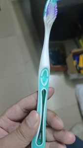 出售拆掉包装的牙刷毛料，现货5吨左右