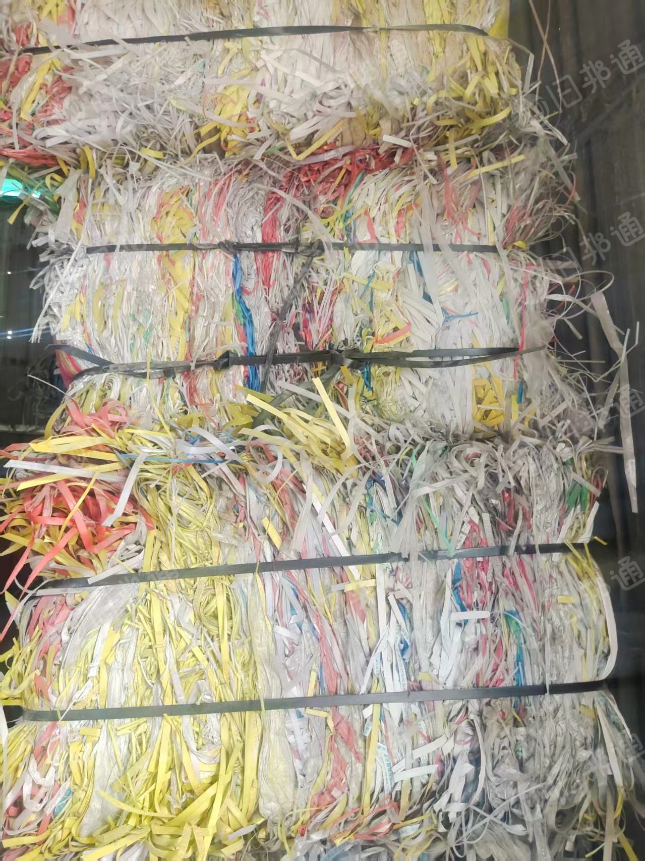 大量求购透明杂色PP打包带废料