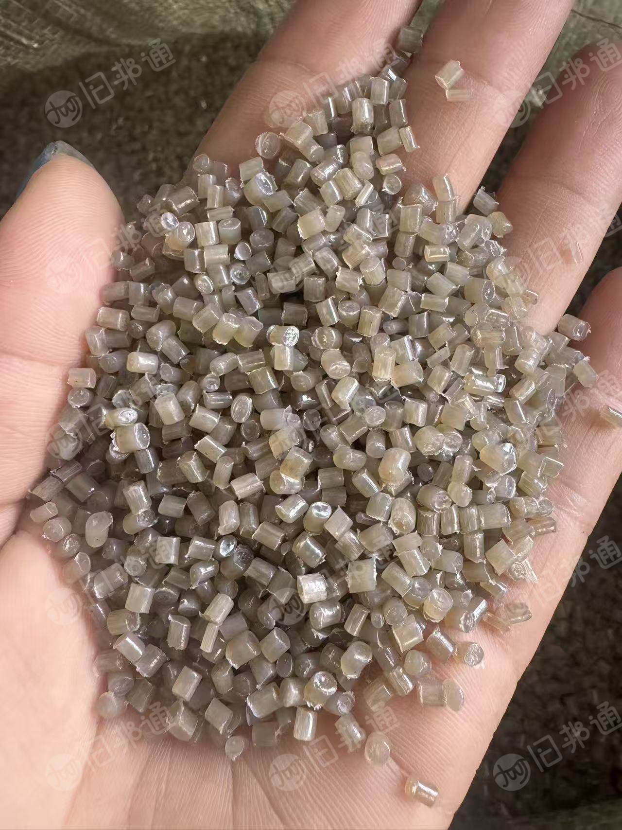 出售pe缠绕膜颗粒，过120目的，可以注塑吹膜，现货十几吨