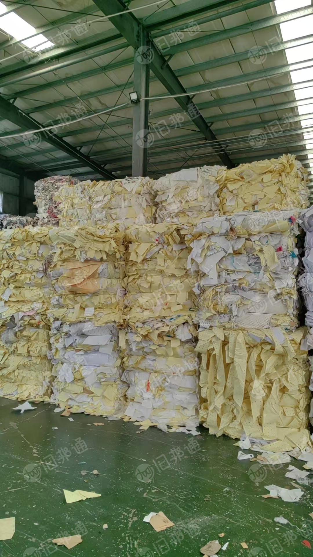 长期出售黄白淋膜纸压块