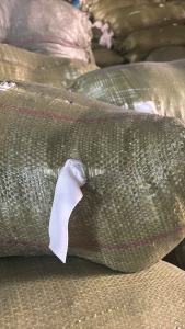 长期出售白色涤棉废布，含棉30-70都有，现货20吨，货在浙江温州