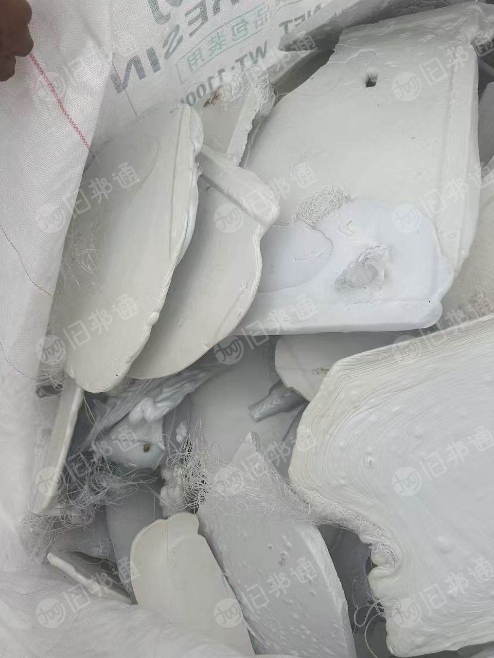 求购pet瓶胚机头料，月需求大
