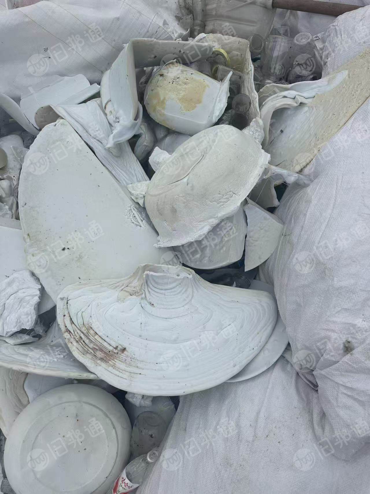 求购pet瓶胚机头料，月需求大