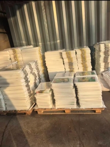 厂家处理库存pe菜板毛料，全新未拆封，原包装在，现货8吨左右