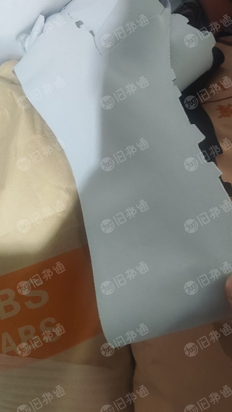 长期出售PVC表皮废料，有的有带海绵，有的有带无纺布，有的是纯PVC表皮