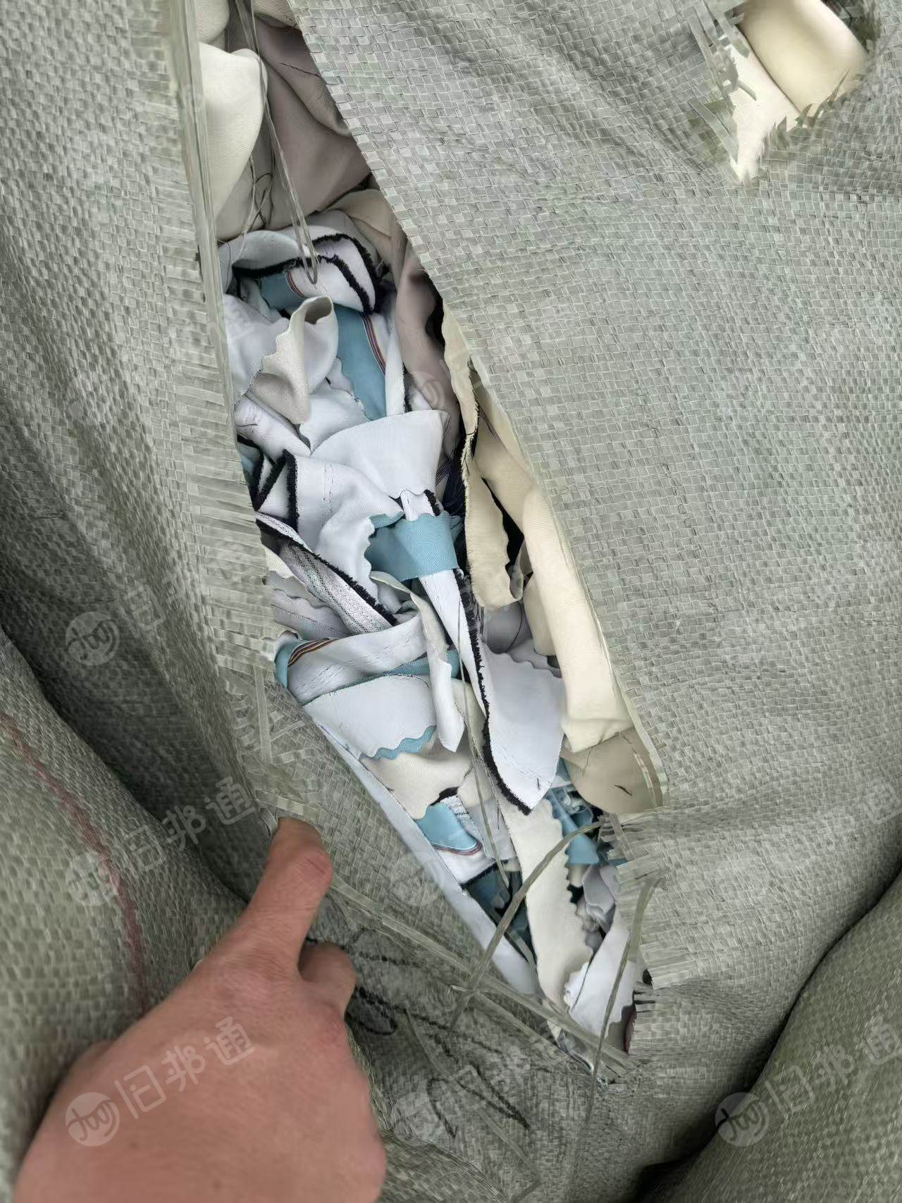 长期大量出售家纺下来的混色涤纶边角料，涤纶废布，在江苏南通