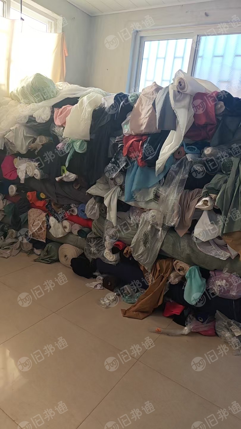 长期大量回收库存梭织布，做服装用，厂在山东青岛