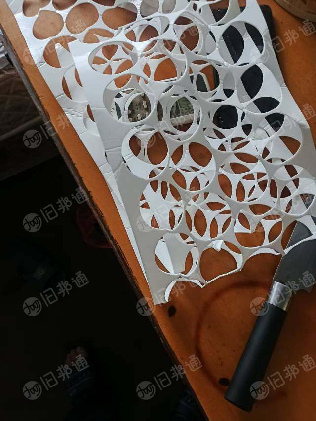 出售高压料，制药厂里面的瓶盖废料