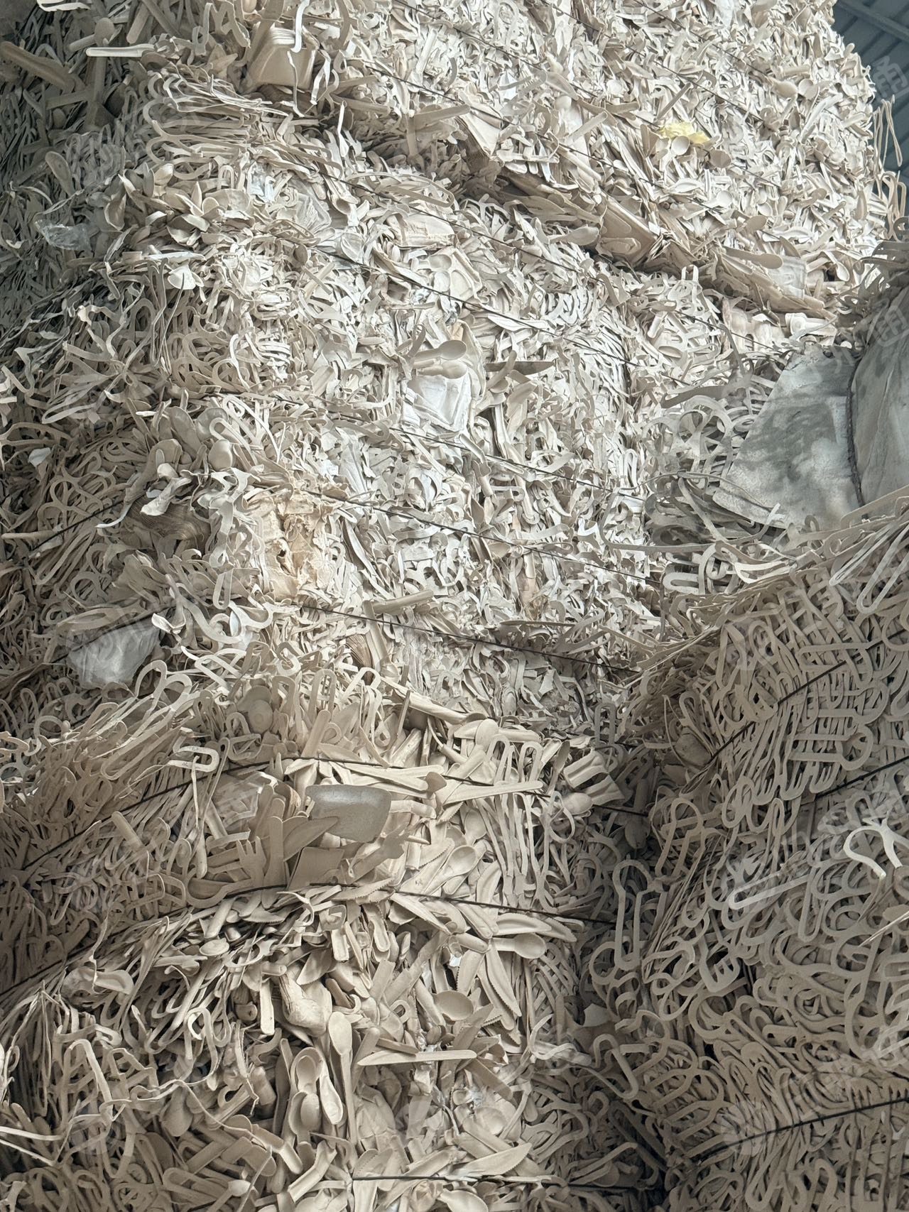 出售本色餐盒纸边角料