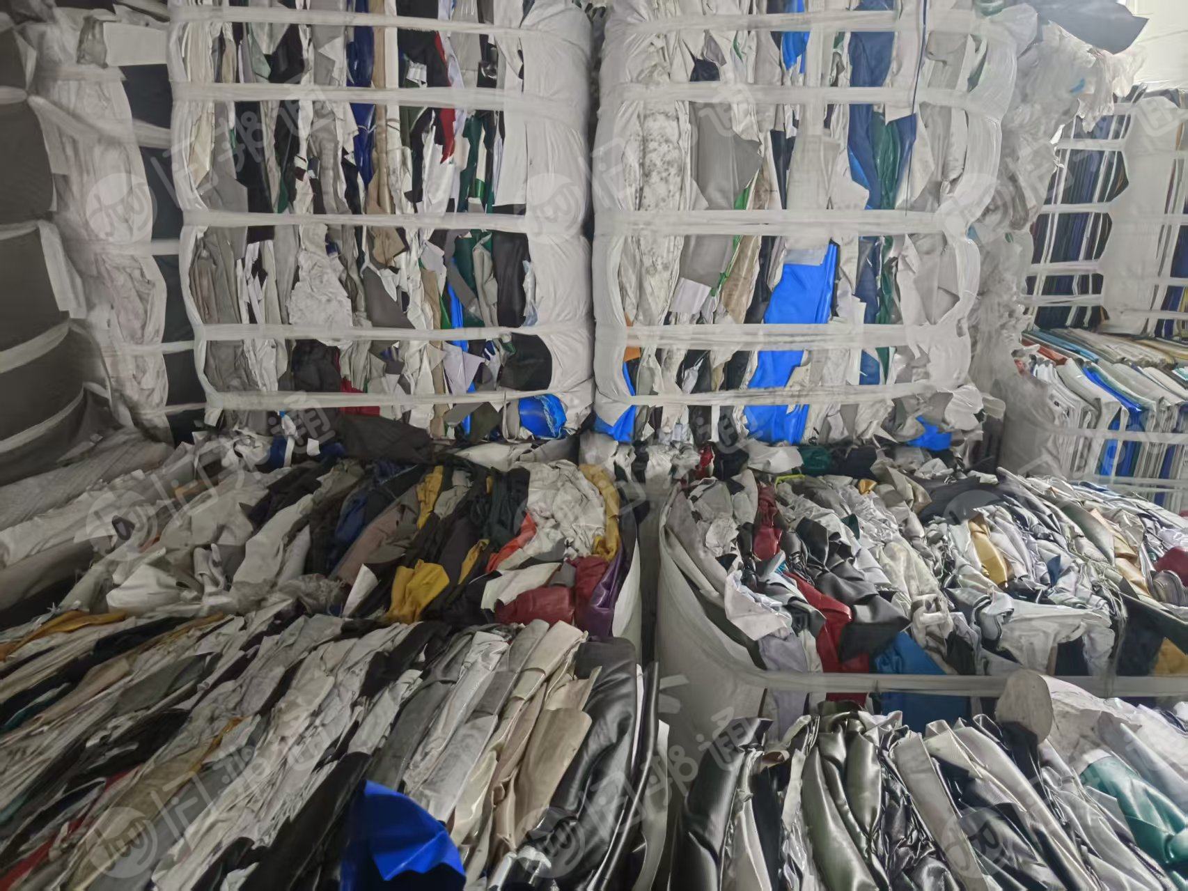 长期出售PVC广告布废料,现货够车