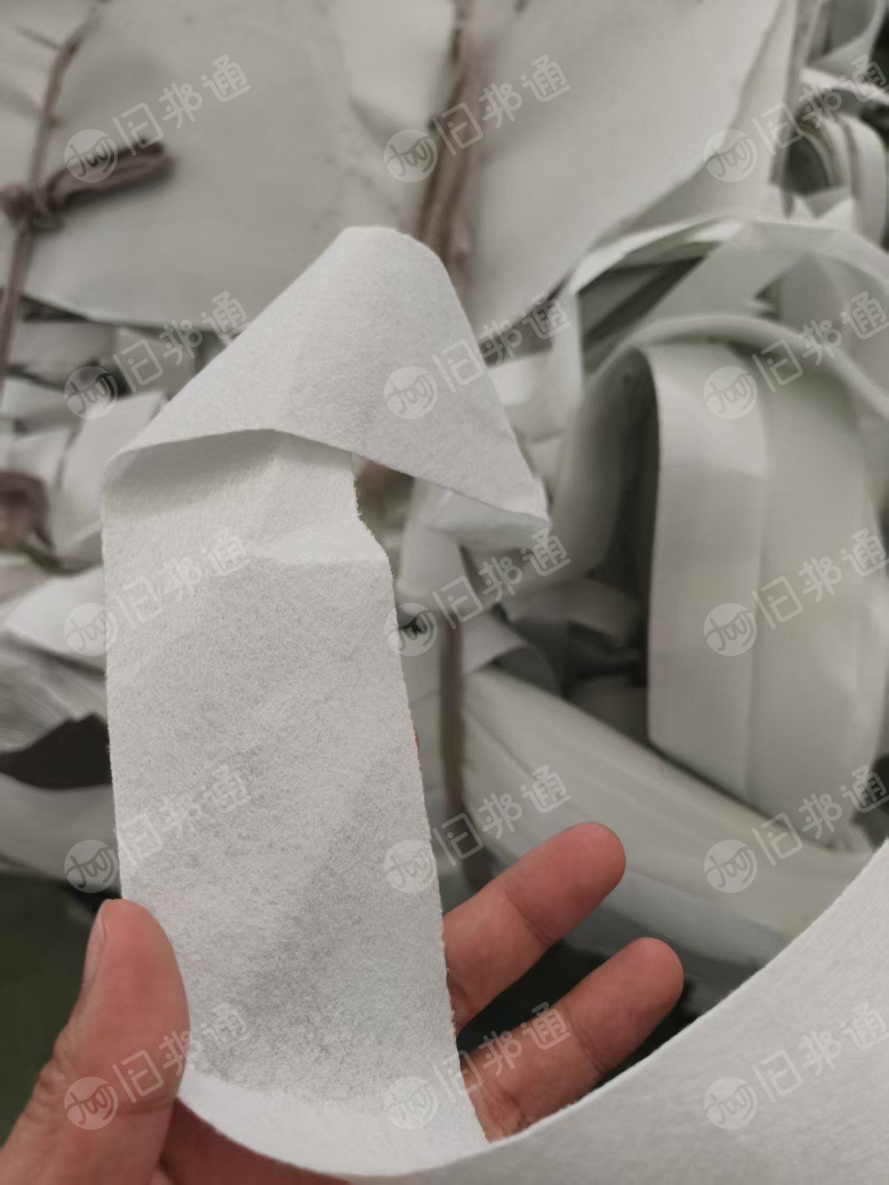 长期出售针刺浸胶无纺布，分拣好有涤纶和涤纶热轧，无纺布厂下来的，月供50吨左右，货在辽宁盘锦