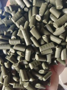 出售PP膜颗粒，纯彩印膜花丙膜颗粒，过60目，注塑拉丝好用，现货200吨