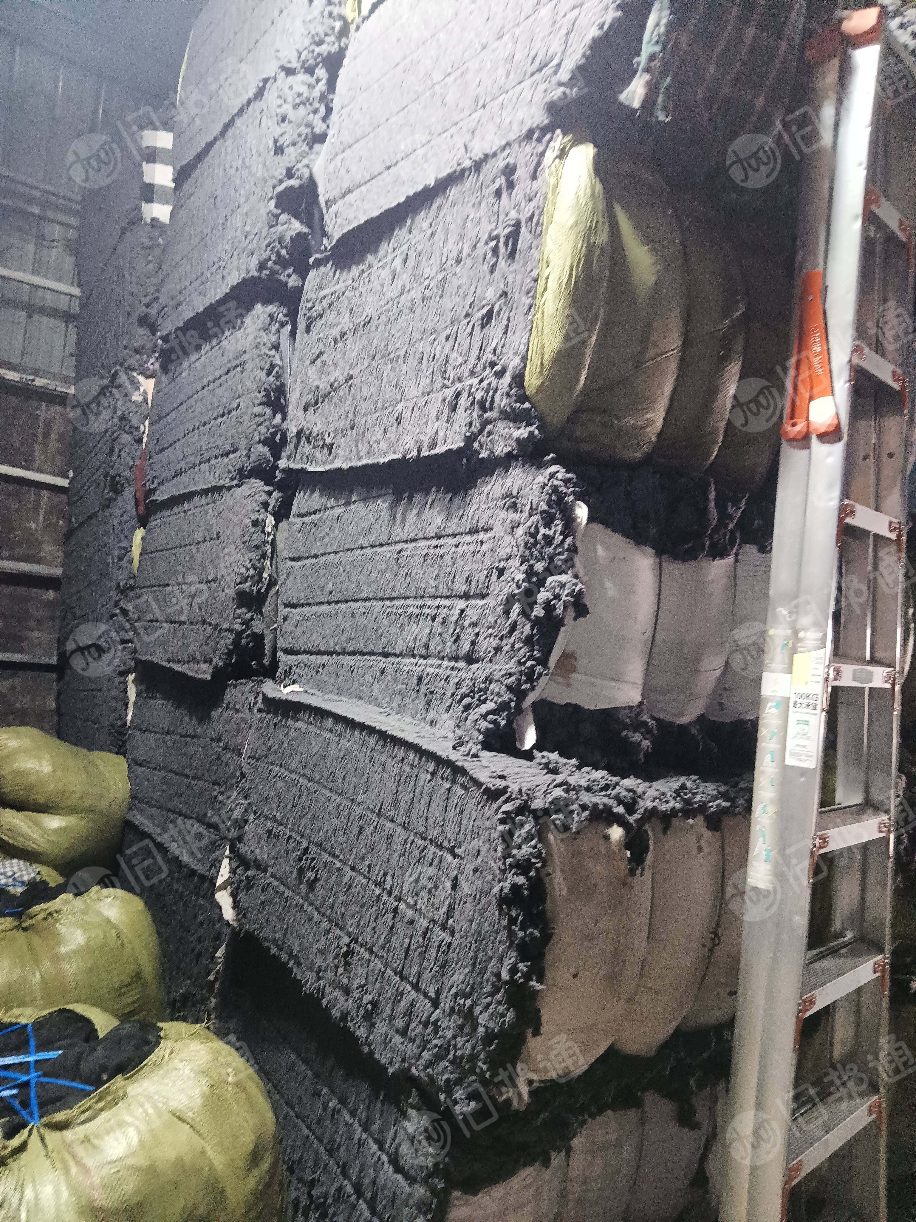 长期出售纺纱厂下脚料，排渣料，扫地花，开花料，可以开花用，每个月有几百吨
