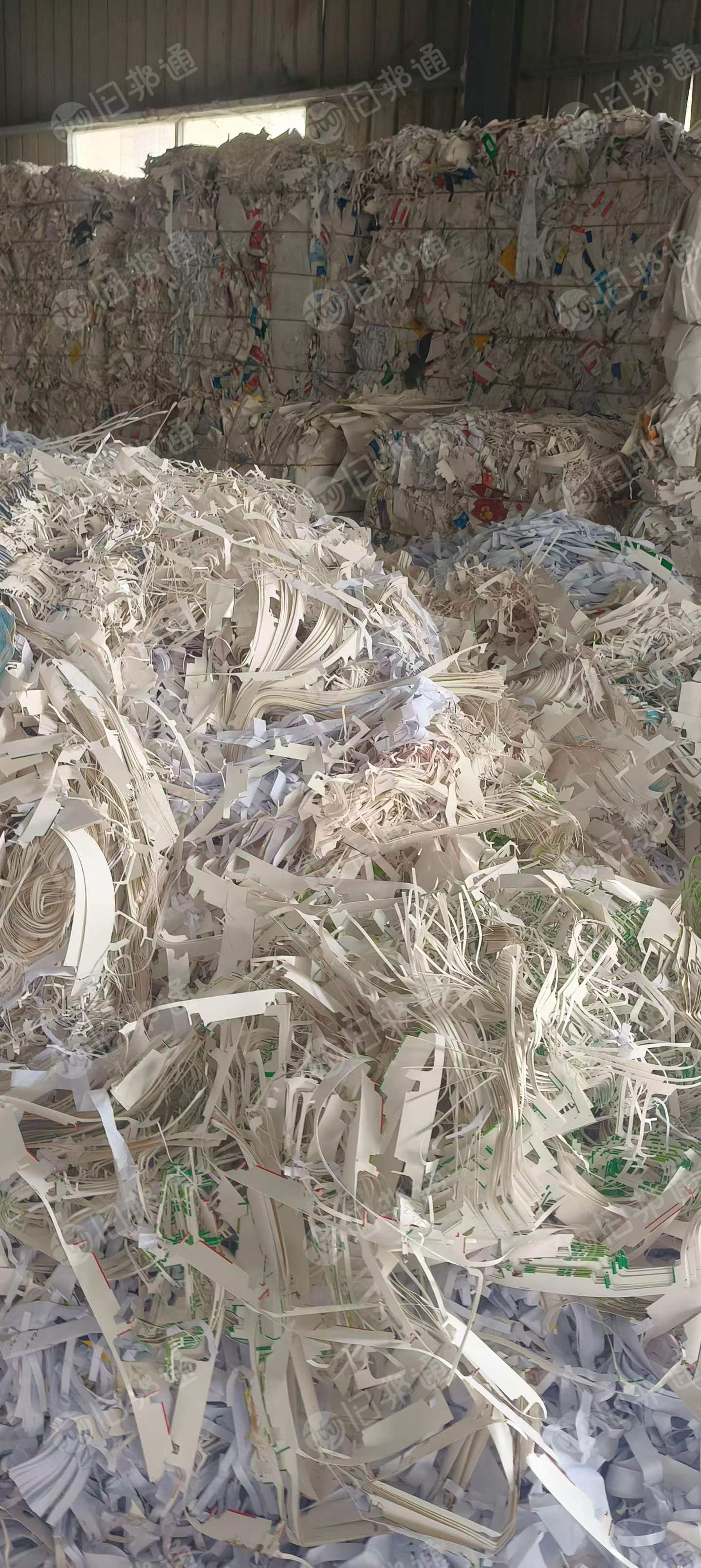 长期出售药盒白卡纸边角料，20%的带膜