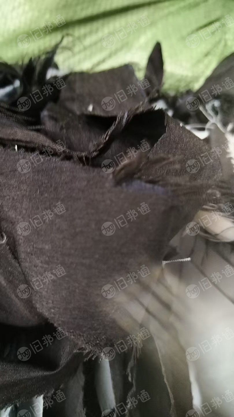 长期出售杂色半白烟尼龙，涤锦废布，锦纶含量20-30左右，月供一百吨，在广东揭阳