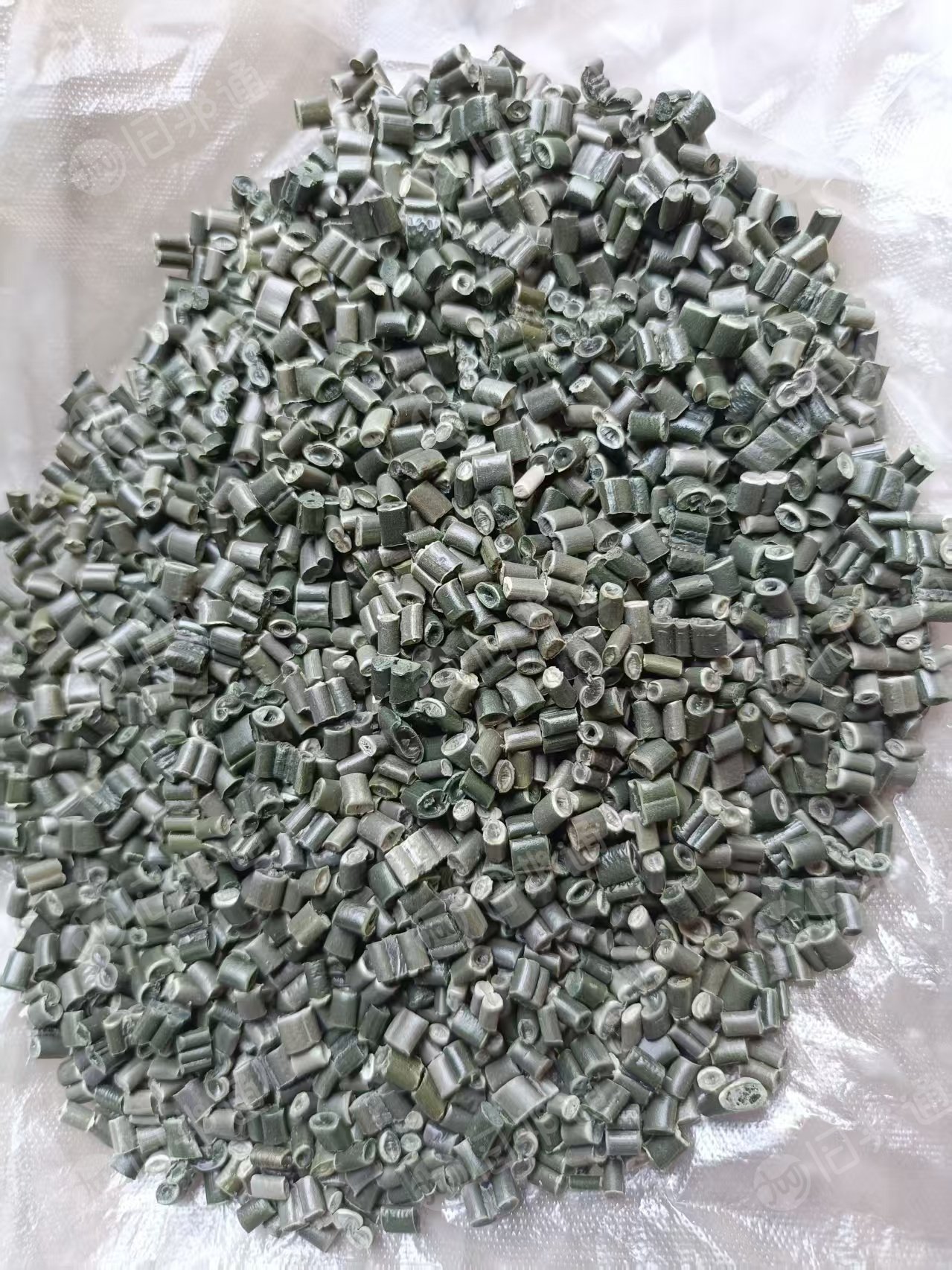 长期出售pp编织袋颗粒，60目网，可以做打包带或注塑用