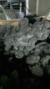 长期出售pp排渣机头料，含少量不锈钢铜铝，月供30吨