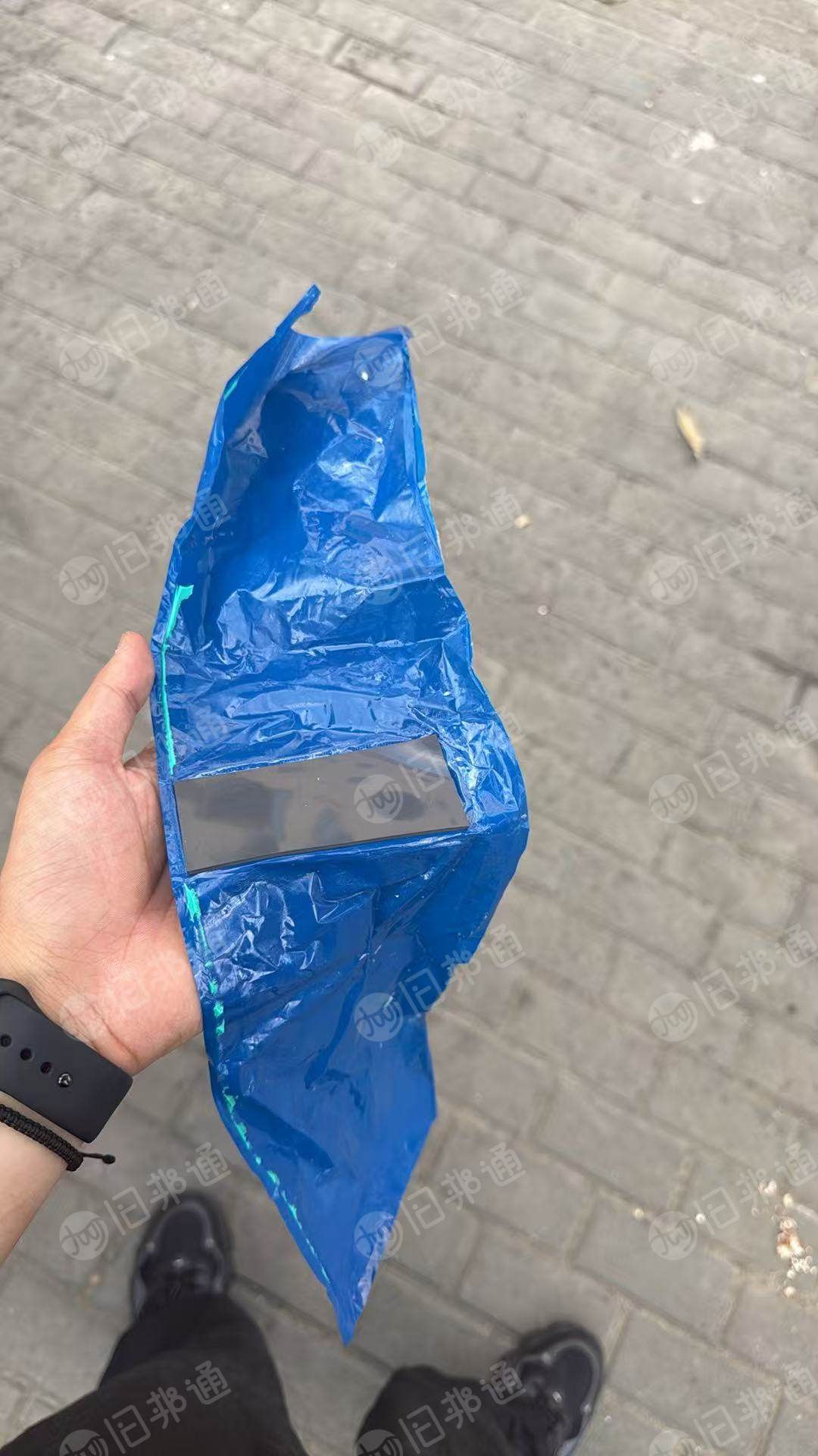 长期出售pe蓝膜废料，含胶，月供10多吨