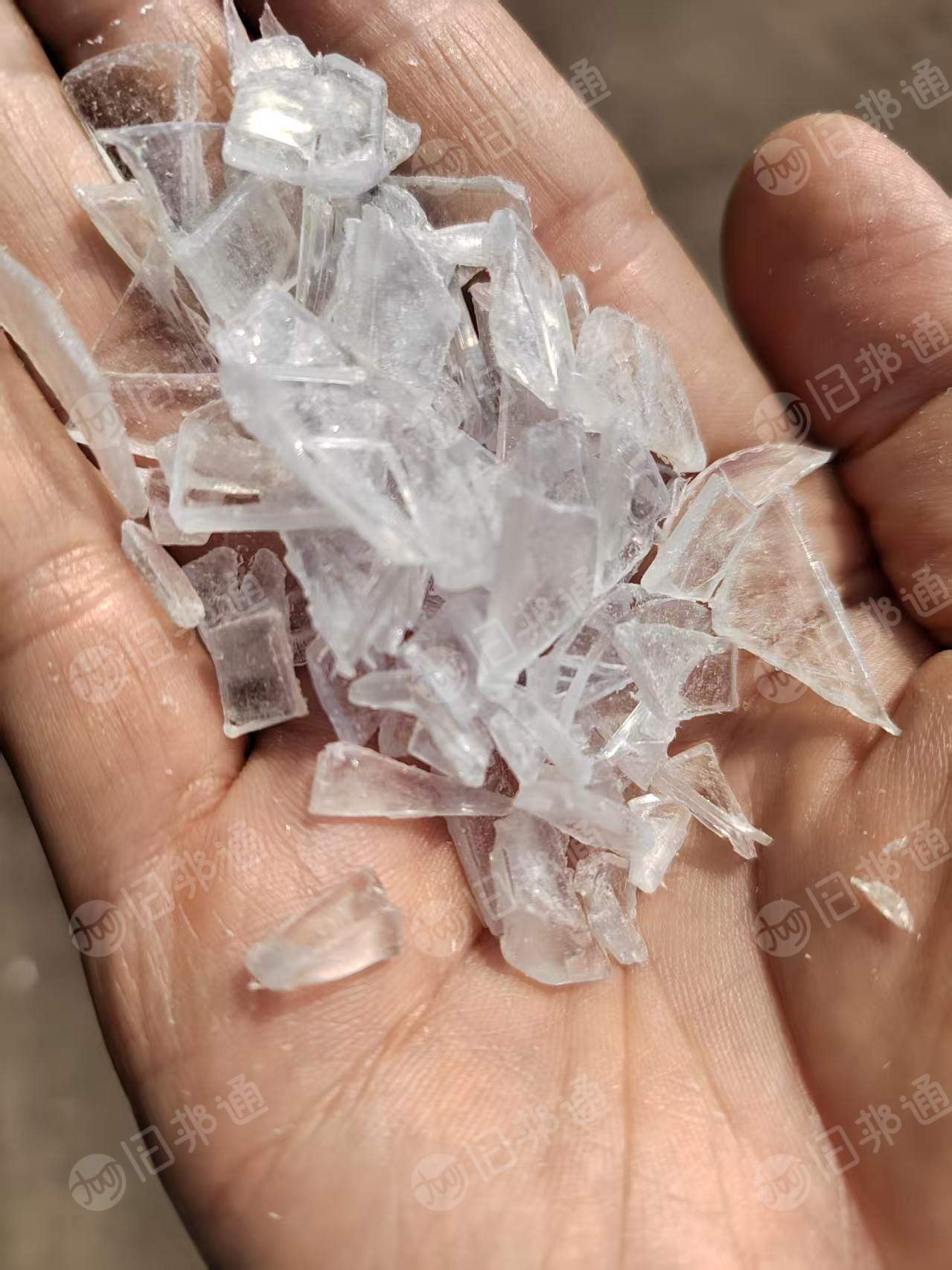 长期出售pc镜片破碎料，透明太白黑色透都有