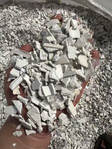 出售PC电表壳破碎料，白的和灰的，加纤10%，每个月两百多吨