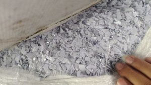 长期大量求购pet吸塑盒毛料、破碎料，颜色不限，拉片级