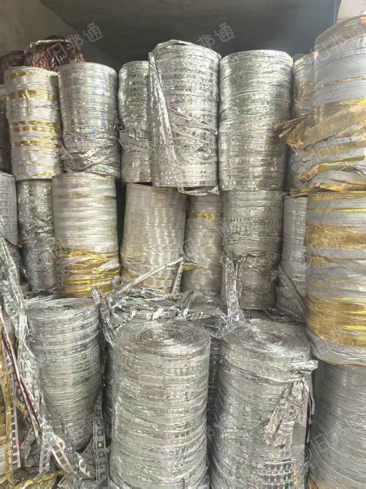 求购各种打绳料，软膜小卷料，烫金膜卷筒料，电化铝，聚酯包装膜小卷料，PET花膜