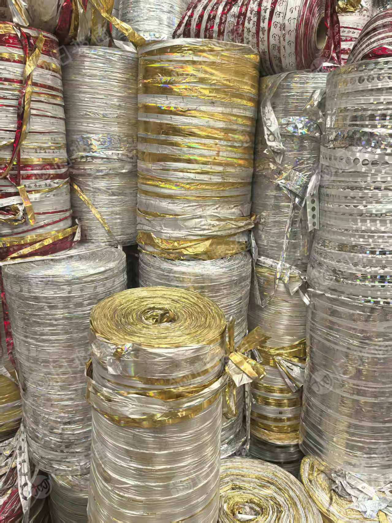 求购各种打绳料，软膜小卷料，烫金膜卷筒料，电化铝，聚酯包装膜小卷料，PET花膜