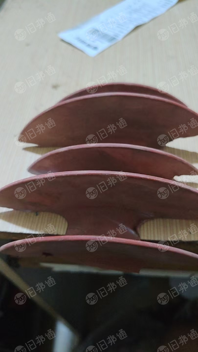 长期出售电力红色硅胶边料