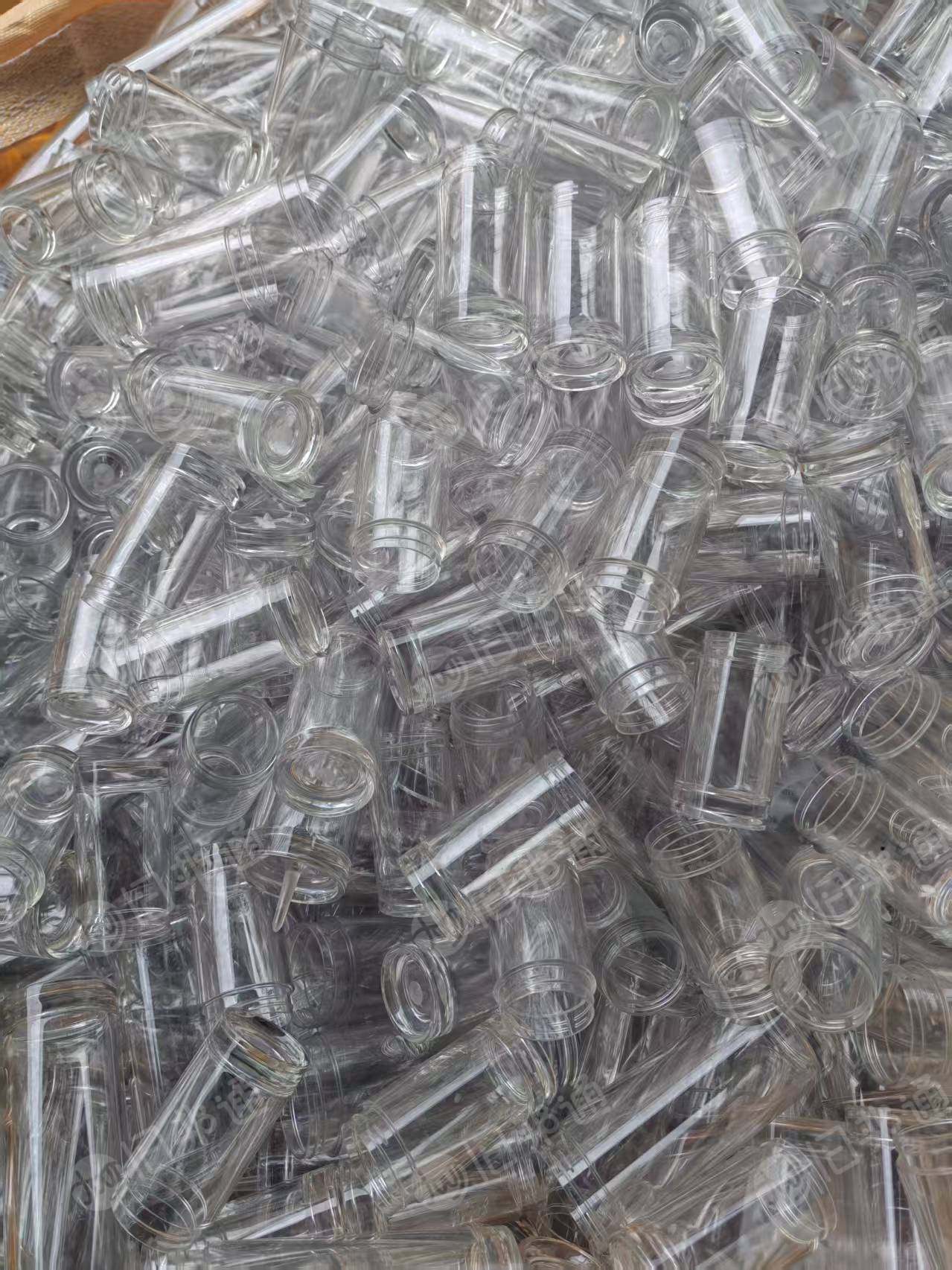 长期出售低温PETG破碎料,白色的跟透明的,供片材用,现货一车,18吨左右