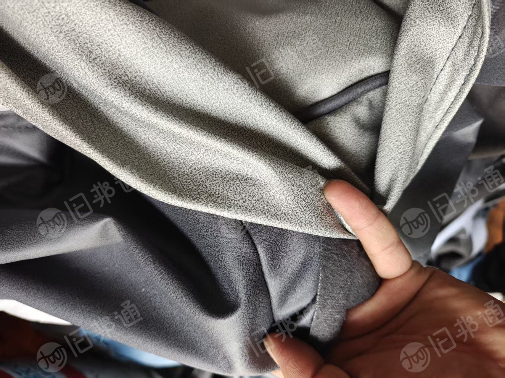 沙发厂长期回收库存沙发布科技布雪尼尔，要浅色和深色，门幅140-150，克重没有要求，加工沙发用