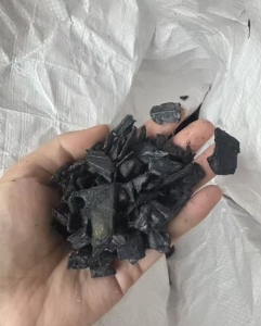 长期出售汽车下来的abs/pc合金破碎料，现货10多吨