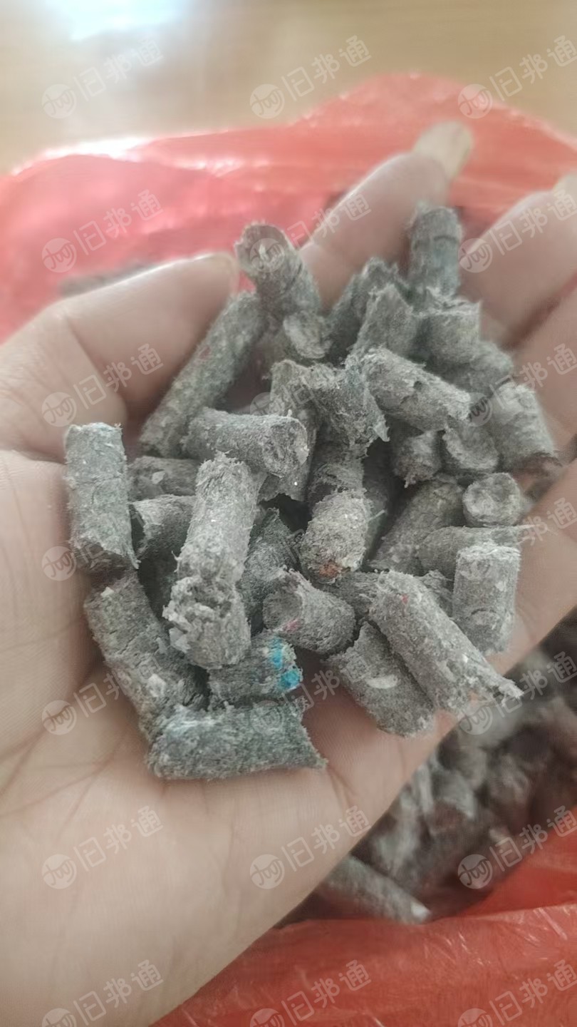 出售PP薄膜毛毛虫颗粒，可做托盘用，现货够车