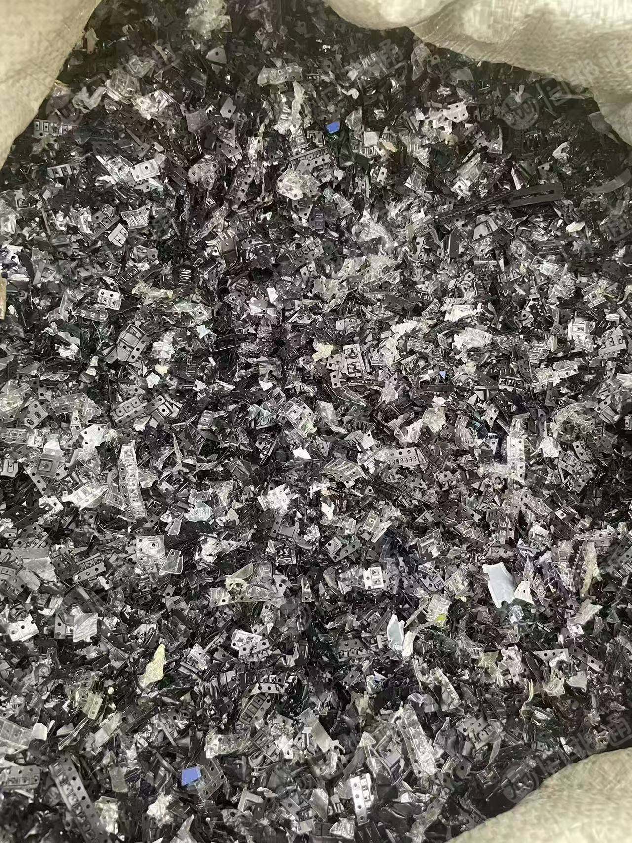 出售电子载带破碎料,合金和PS都有,月供200吨