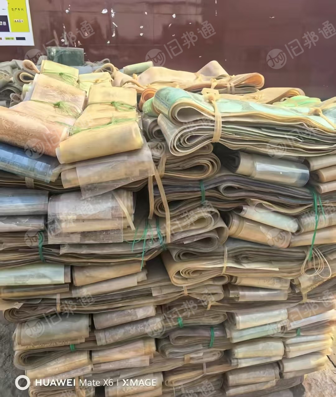 长期出售门帘PVC废料，有有带磁的跟不带磁的2种