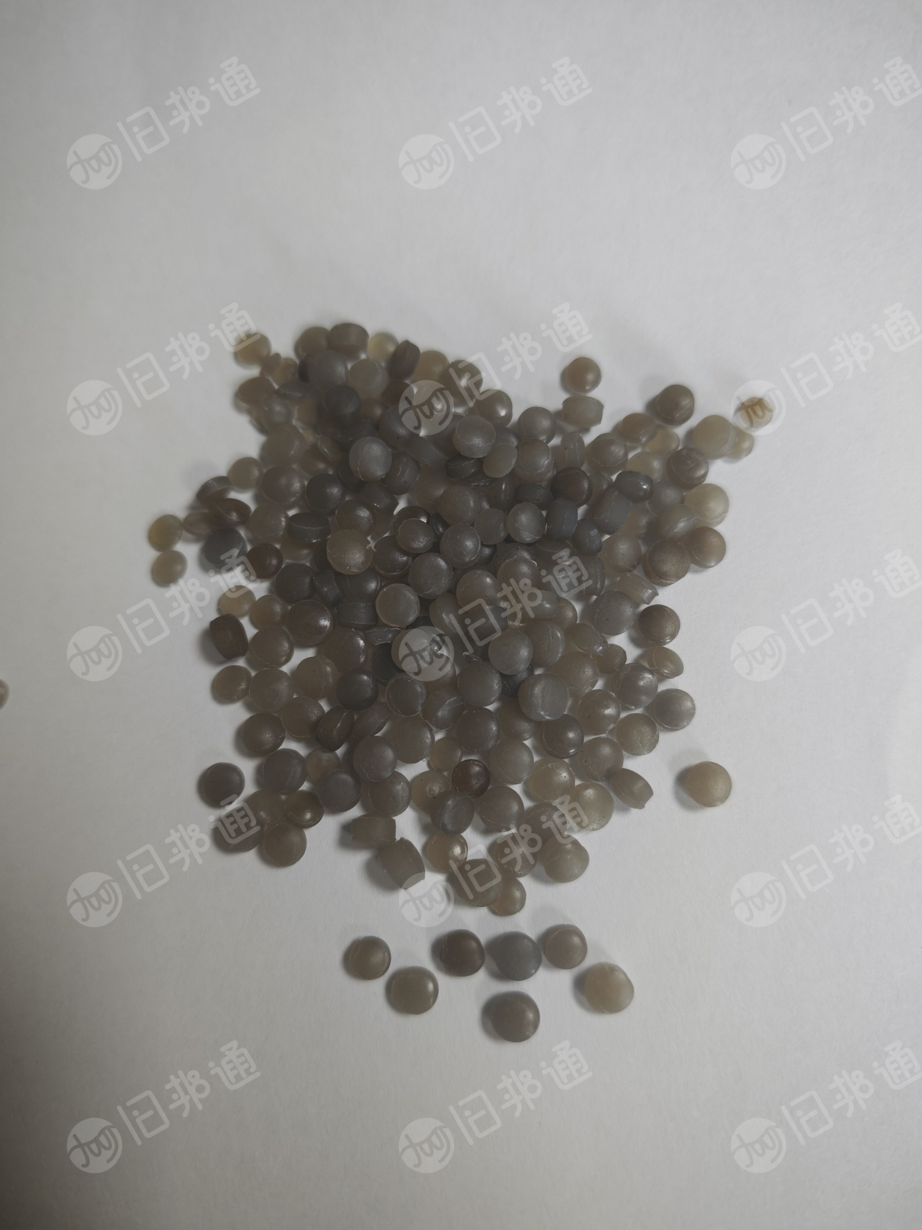 长期出售二级保鲜膜颗粒，过100目