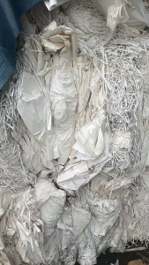 长期出售白色淋膜纸，淋膜边条混打料