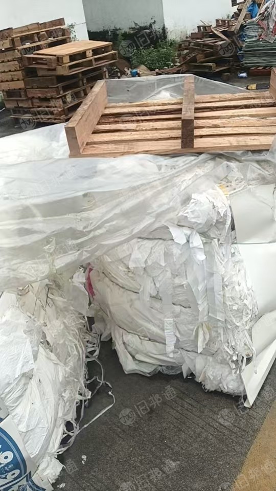 长期出售白色淋膜纸，淋膜边条混打料