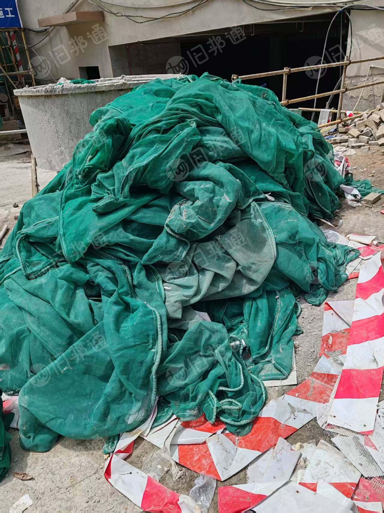 长期出售PP绿色安全网废料,建筑工地下来的,漂水的