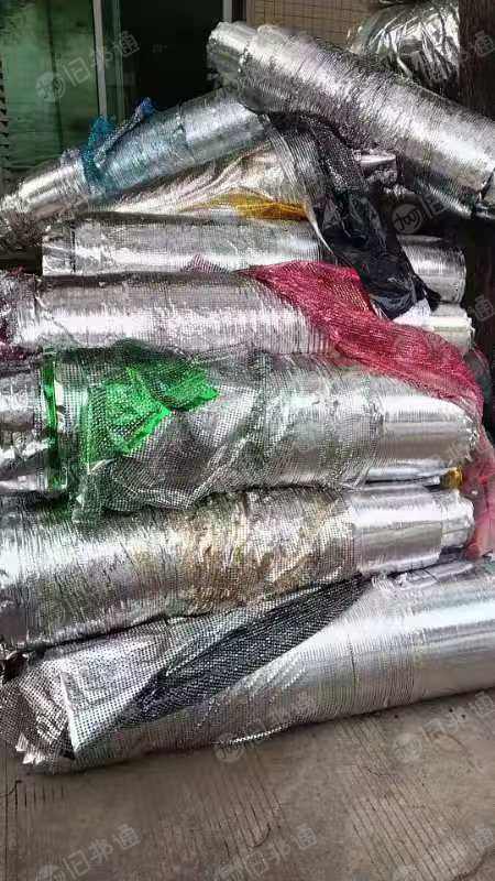 出售pet烫金膜，卷散都有，厚5丝，宽幅1米以上，月供40吨