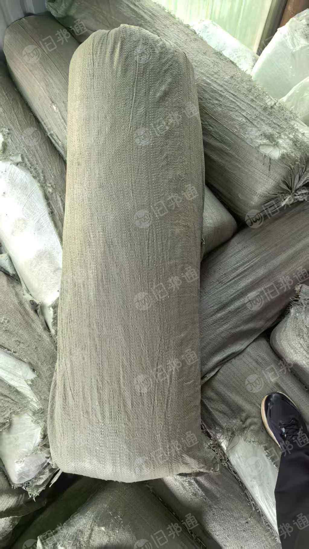 现货处理一批库存玻璃纤维毛毡，门幅1米1，现货20多吨，货在江苏镇江