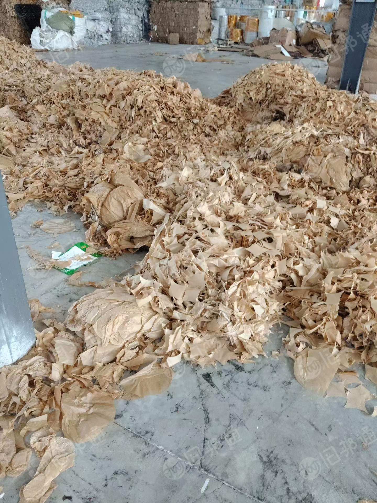 出售本色木浆纸边角料