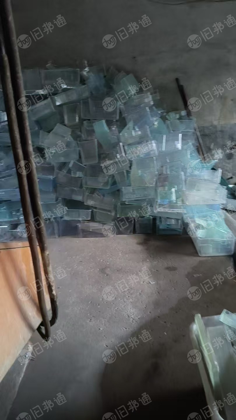 长期出售ps冰箱抽屉破碎料和ps焊丝盘破碎料,现货20吨