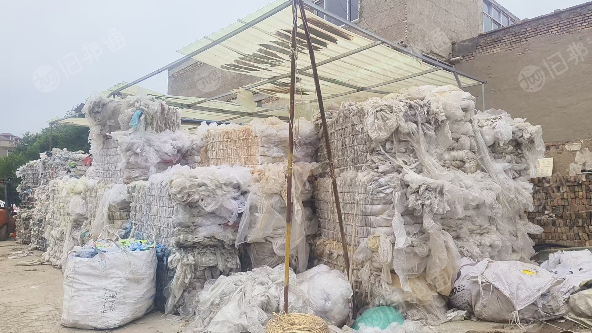 出售水洗高压膜废料，现货够一挂车出