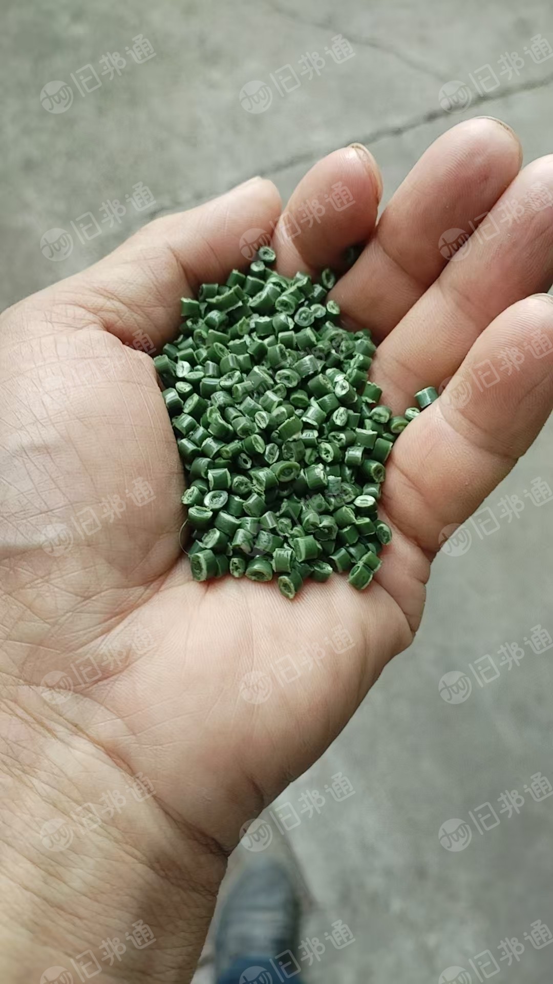 出售PP编织袋颗粒，透明袋子做的，过60目，包拉丝