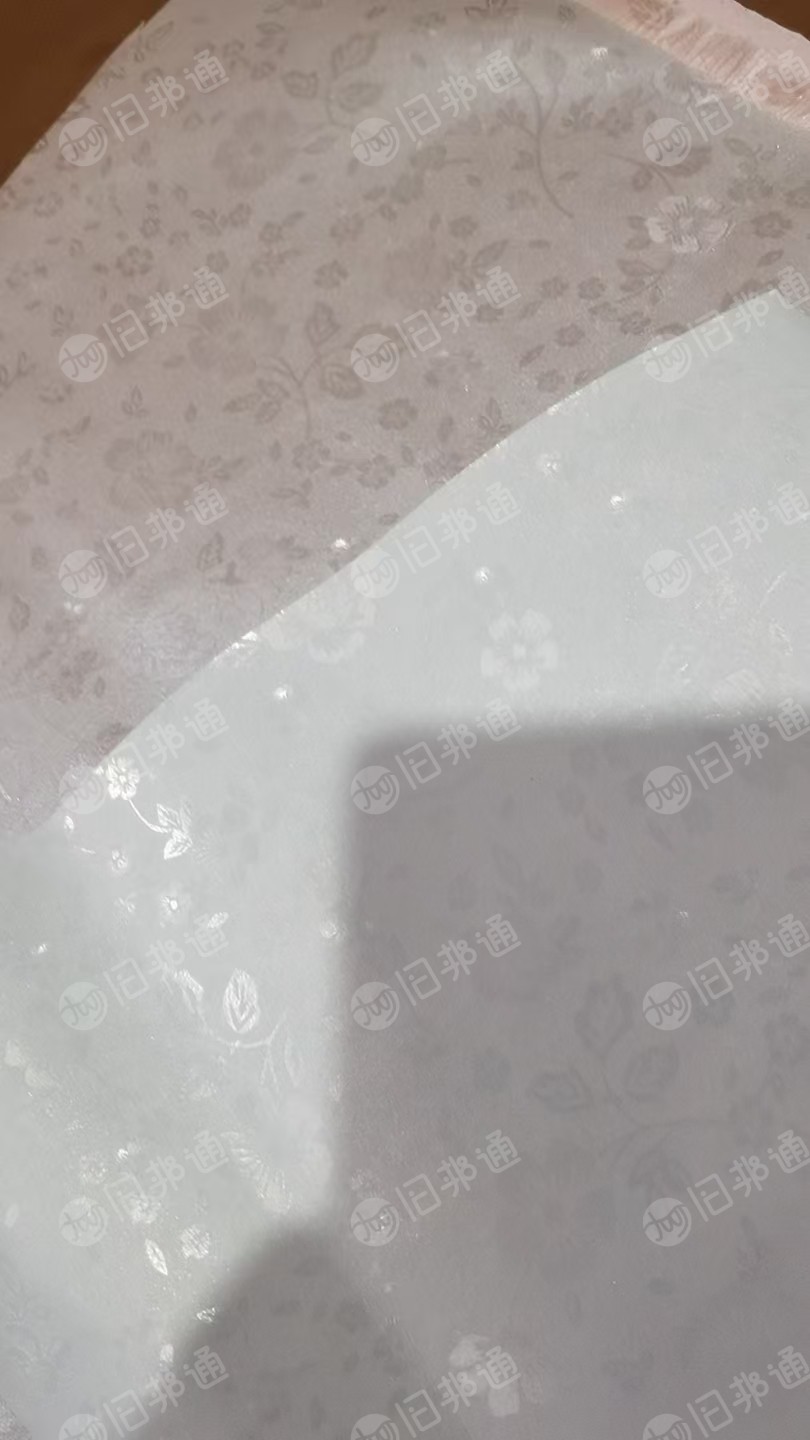 出售印花超纤皮革，库存超纤革，可以做桌布用，货在浙江温州
