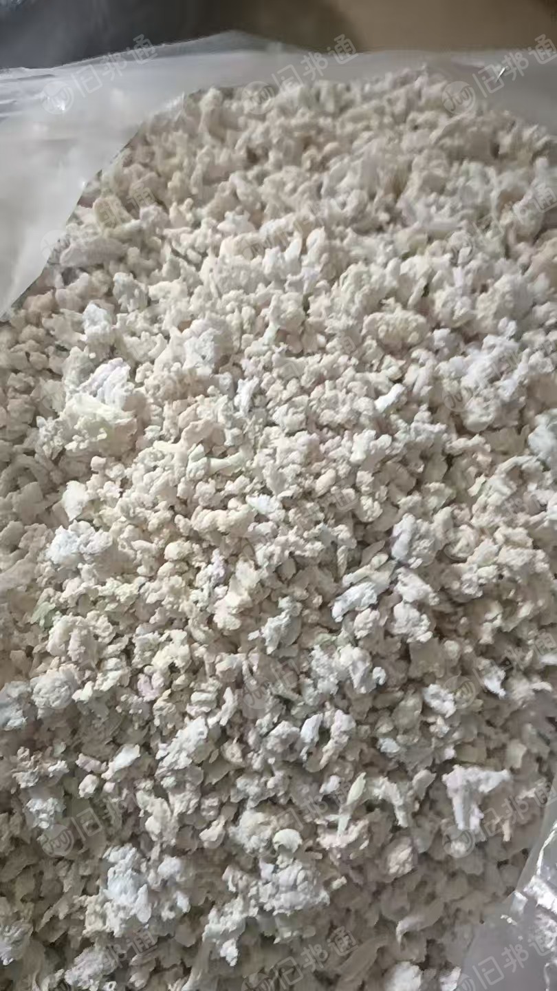 长期出售涤纶布泡，涤纶台布做的布泡，白色现货二十多吨，货在河北沧州