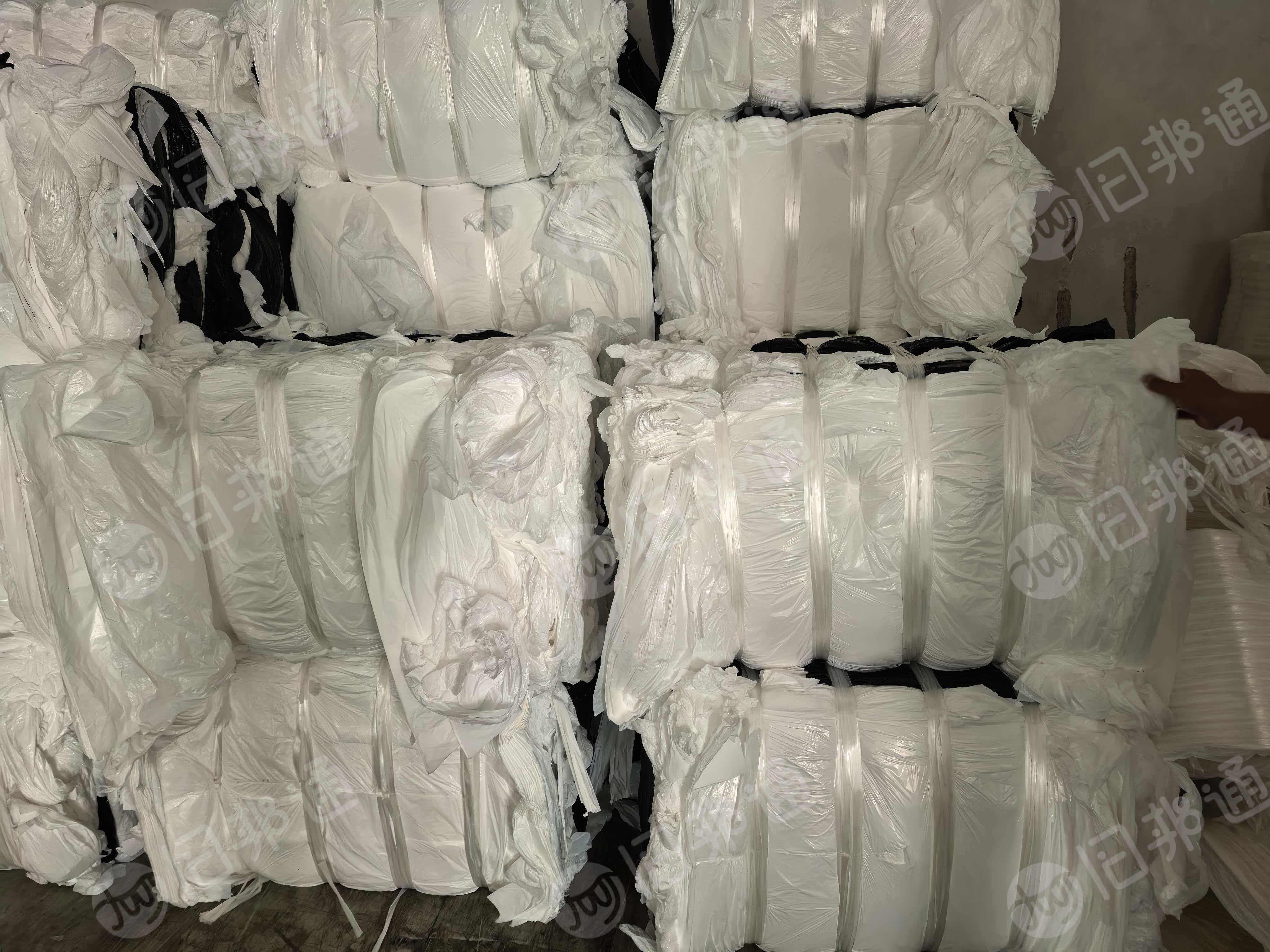 出售PE锂电池隔离膜边料,有PE单涂层边角料,PE油膜,大量现货,含税价