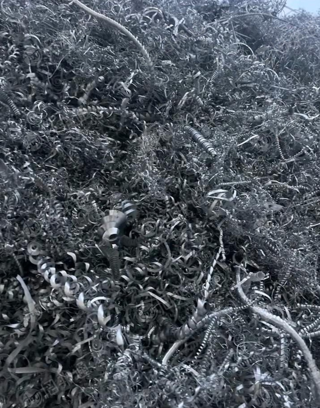 长期出售铝销6系铝的，每月300吨左右